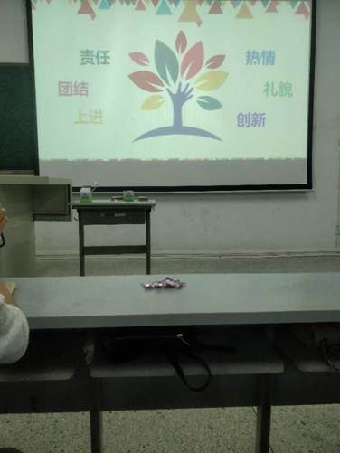 ˵��:http://www.dql-edu.com/__local/F/AF/2A/FD97019D4EEAE7C38F7706667EB_0078365C_63E2.jpg